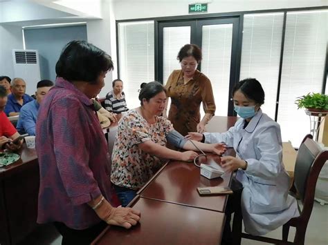 健康咨询服务中心命名指南 打造专业与信赖的品牌形象